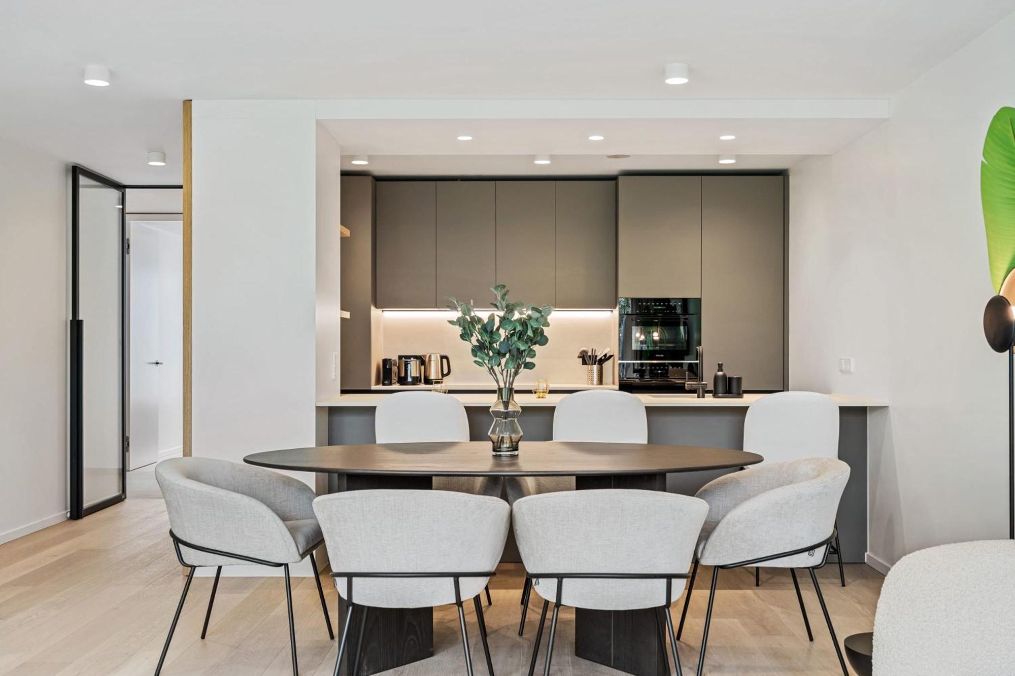 Spacious 6Th-Floor Gem: Modernity Meets Comfort ルクセンブルク エクステリア 写真